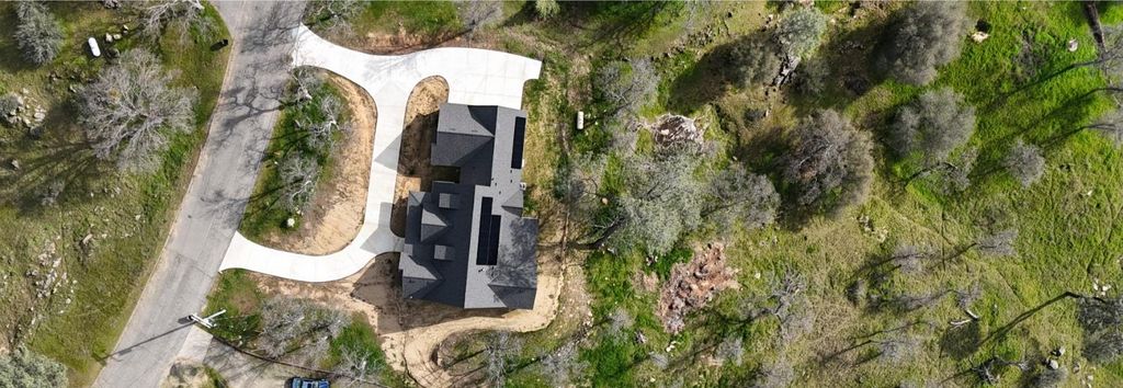 Image 60 of property listing at 29030 Crystal Spings Ct, Coarsegold, CA 93614