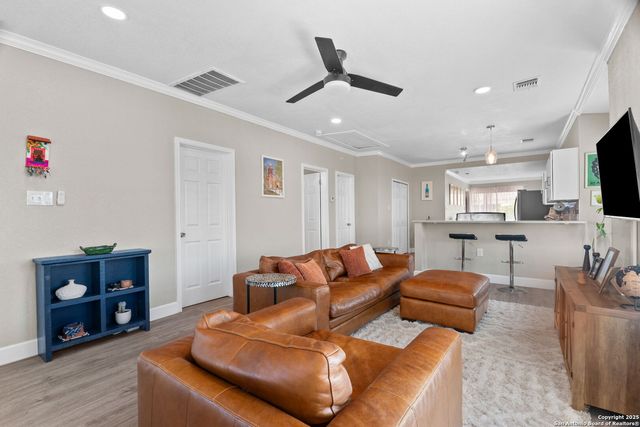 810 Dakota, San Antonio, TX 78203