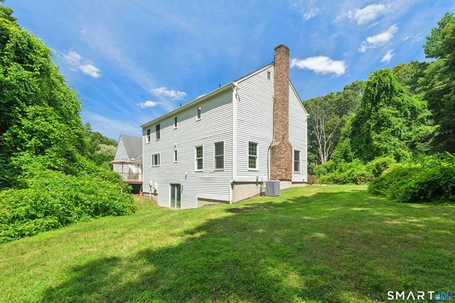 185 Middle Ridge Road, New Canaan, CT 06840