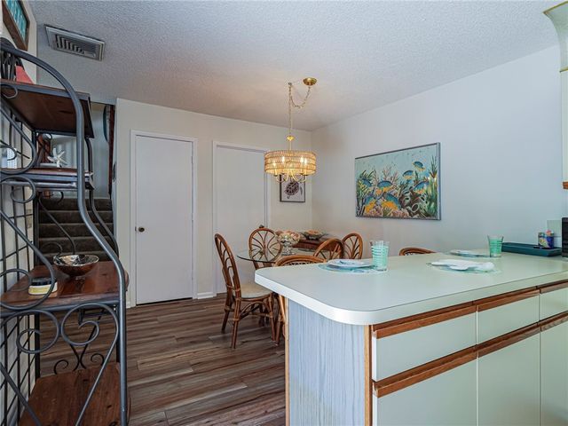 340 S Waverly Place 8B, Vero Beach, FL 32960