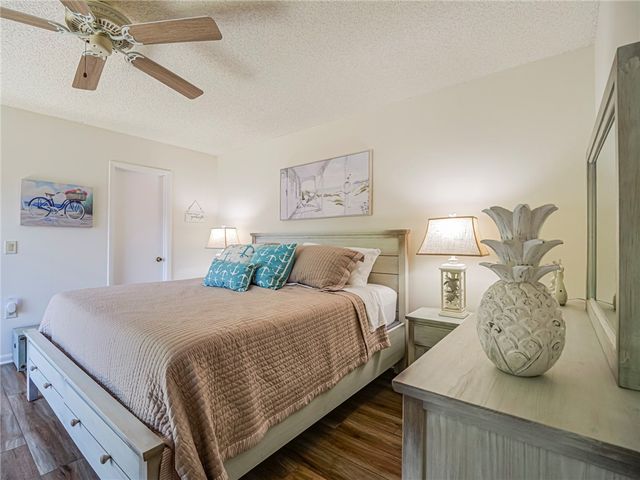 340 S Waverly Place 8B, Vero Beach, FL 32960