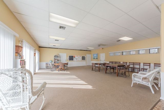 340 S Waverly Place 8B, Vero Beach, FL 32960