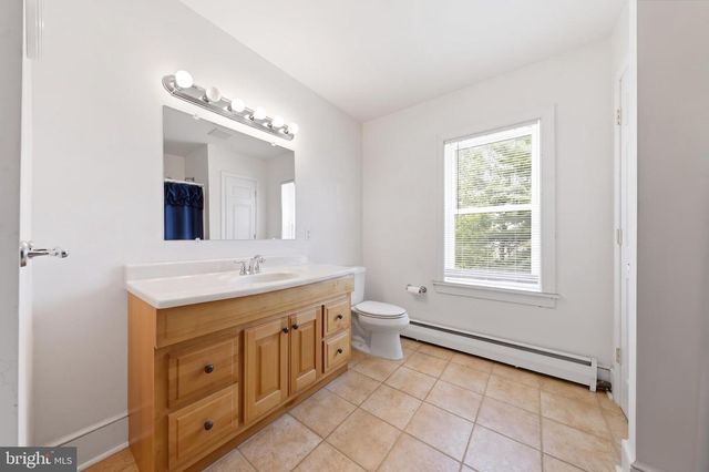 6926 MARYLAND AVE, Braddock Heights, MD 21714