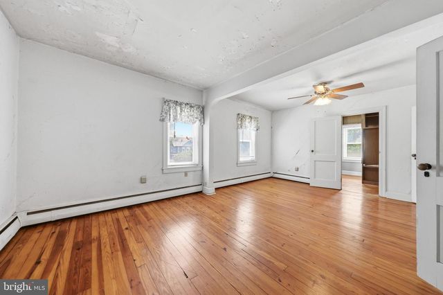 6926 MARYLAND AVE, Braddock Heights, MD 21714