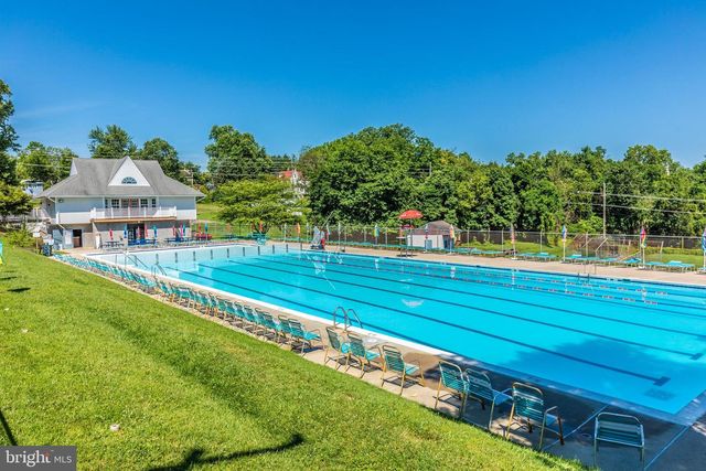 6926 MARYLAND AVE, Braddock Heights, MD 21714
