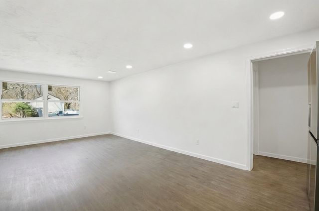 92 Summer St, Brockton, MA 02302