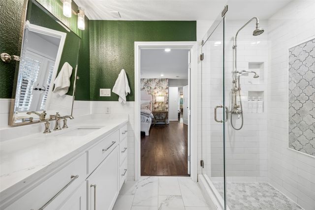 6413 Westlake Avenue, Dallas, TX 75214