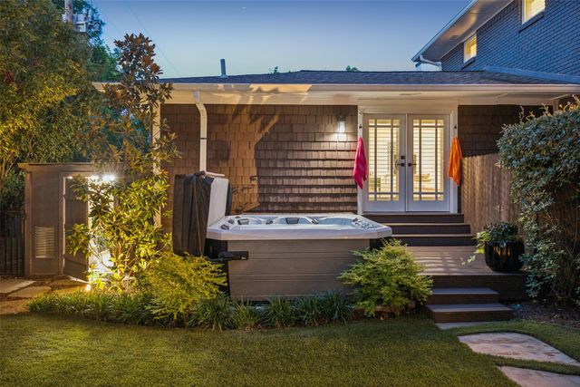 6413 Westlake Avenue, Dallas, TX 75214