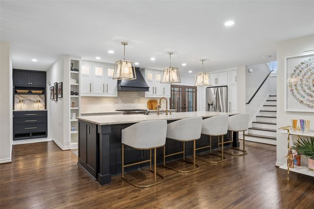 6413 Westlake Avenue, Dallas, TX 75214