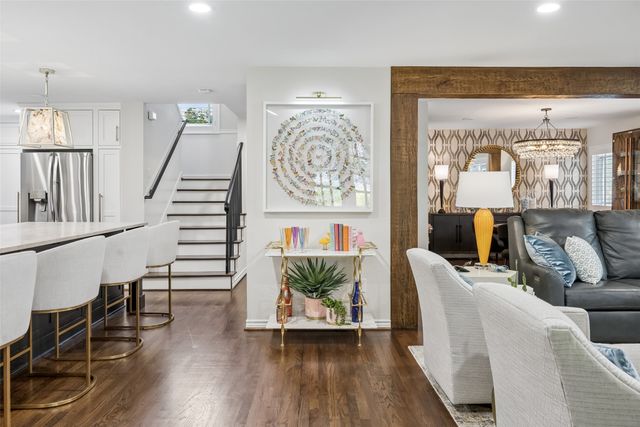 6413 Westlake Avenue, Dallas, TX 75214
