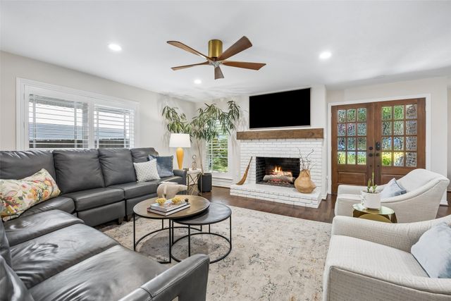 6413 Westlake Avenue, Dallas, TX 75214