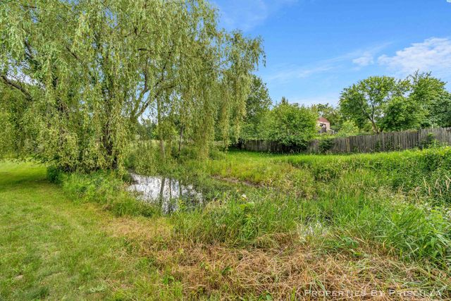 16134 Peach Ridge Avenue NW, Kent City, MI 49330