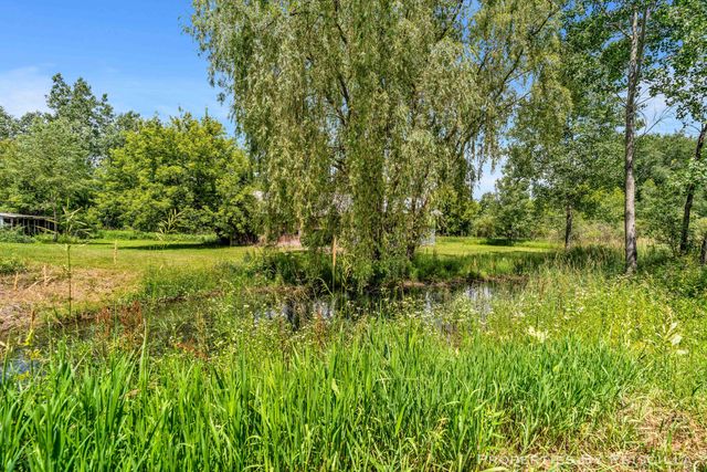16134 Peach Ridge Avenue NW, Kent City, MI 49330
