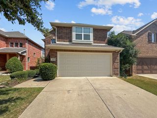 417 Perkins Drive, Argyle, TX 76226