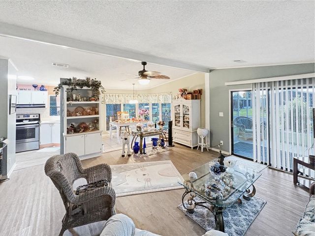 413 S TIMBER TRAIL, Wildwood, FL 34785