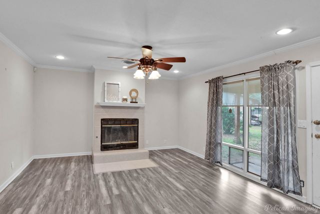 9629 Fairlawn Court, Shreveport, LA 71118