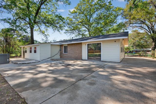 9629 Fairlawn Court, Shreveport, LA 71118