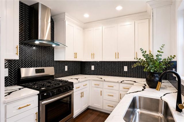 1654 Hadlock Street, Atlanta, GA 30311
