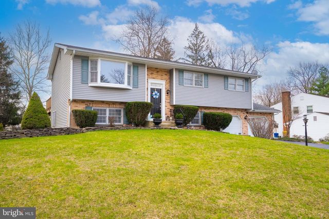 29 HAWTHORNE LN, Hightstown, NJ 08520