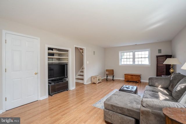 29 HAWTHORNE LN, Hightstown, NJ 08520