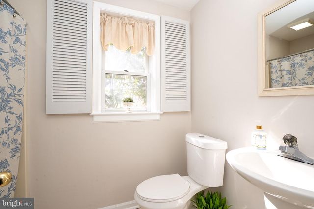 29 HAWTHORNE LN, Hightstown, NJ 08520