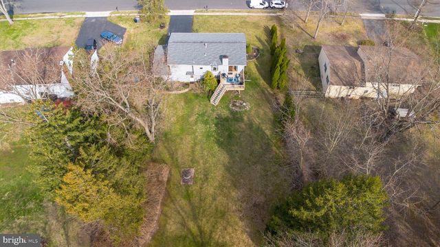 29 HAWTHORNE LN, Hightstown, NJ 08520