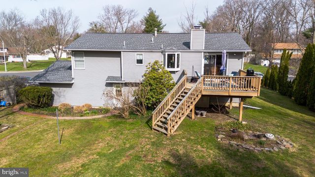 29 HAWTHORNE LN, Hightstown, NJ 08520