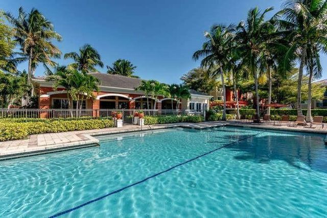 4151 N Haverhill Road 1508, West Palm Beach, FL 33417