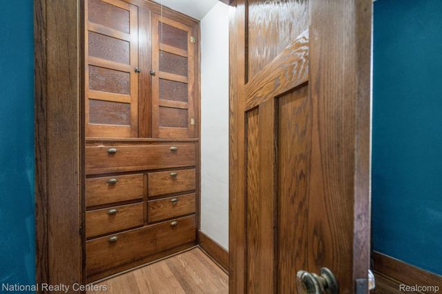 134 N Anderson Street, Lake Orion Village, MI 48362