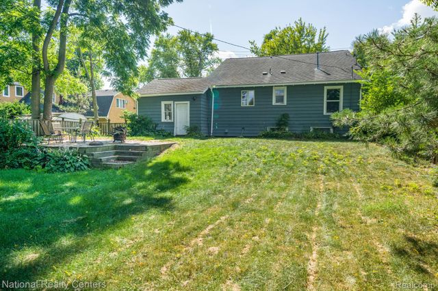 134 N Anderson Street, Lake Orion Village, MI 48362