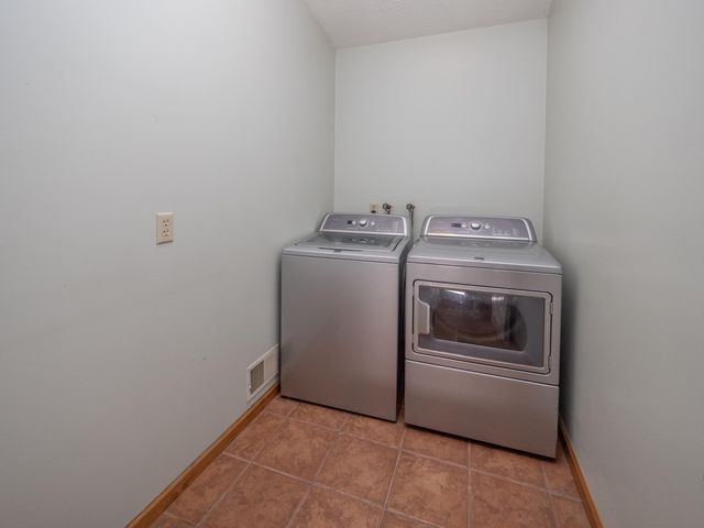 11265 E H J Avenue, Charleston Twp, MI 49053