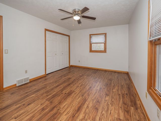 11265 E H J Avenue, Charleston Twp, MI 49053