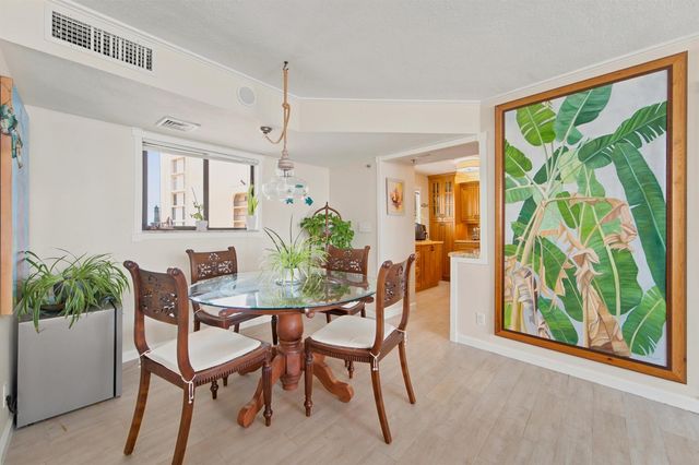 200 Ocean Trail Way 1106, Jupiter, FL 33477