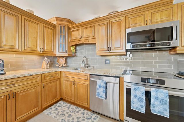 200 Ocean Trail Way 1106, Jupiter, FL 33477