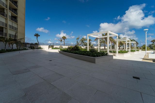 200 Ocean Trail Way 1106, Jupiter, FL 33477