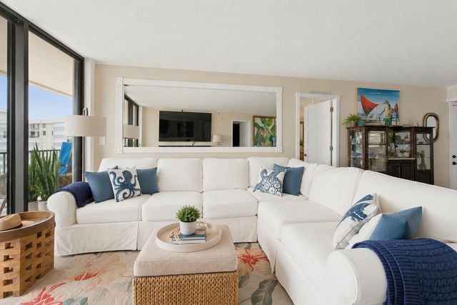 200 Ocean Trail Way 1106, Jupiter, FL 33477