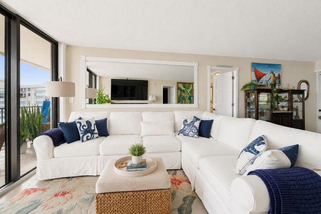 200 Ocean Trail Way 1106, Jupiter, FL 33477