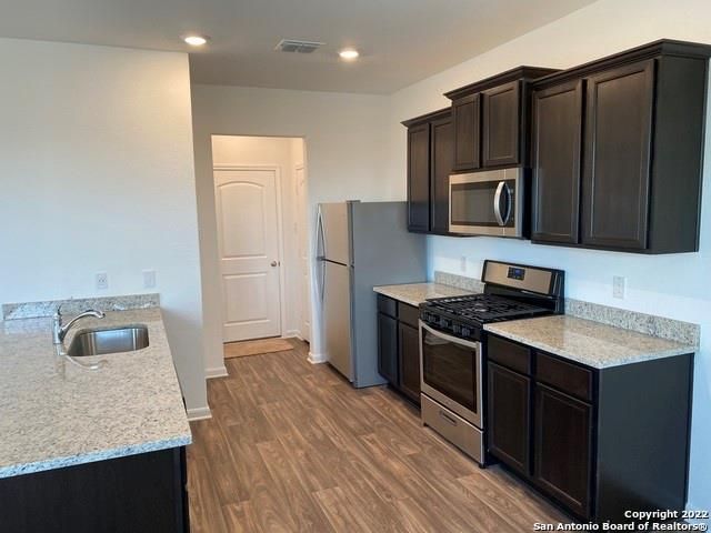 3955 Trail De Paris ST, New Braunfels, TX 78132