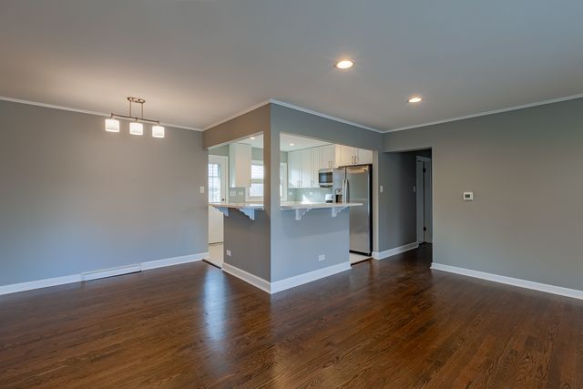 1046 Midway Road, Northbrook, IL 60062
