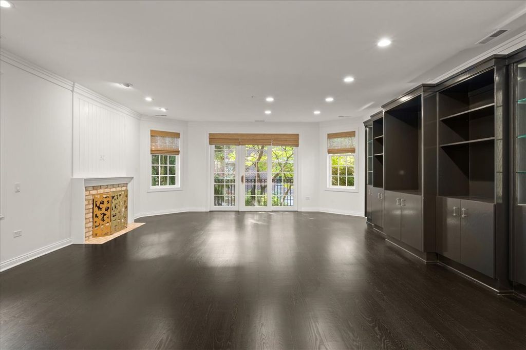 333 E Westminster Road 2B, Lake Forest, IL 60045 — photo 4