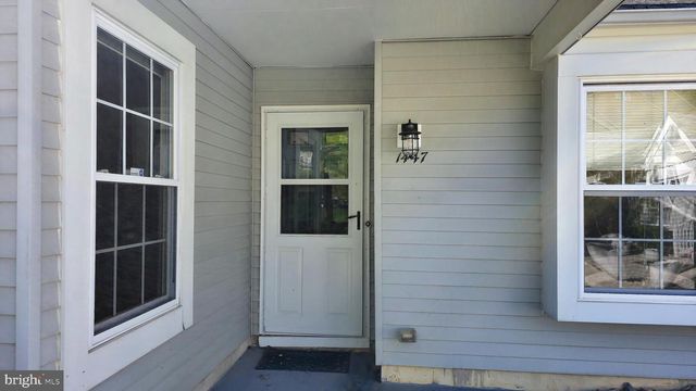 1447 THORNWOOD DR, Mount Laurel, NJ 08054