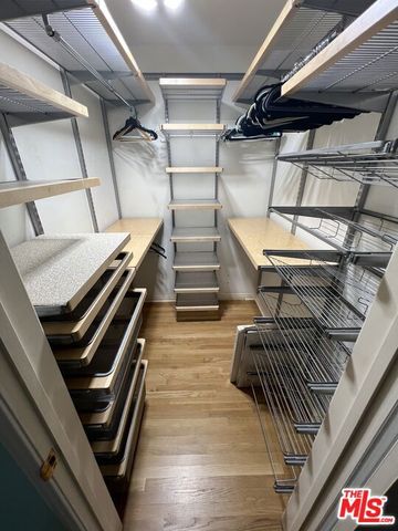 6484 Wynkoop Street, Los Angeles, CA 90045