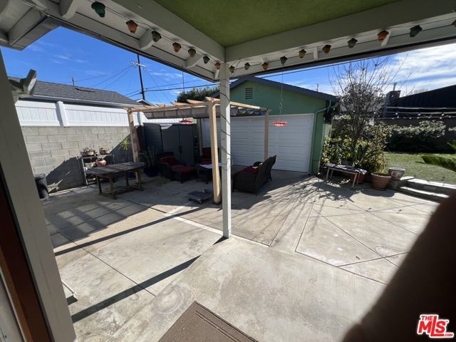 6484 Wynkoop Street, Los Angeles, CA 90045