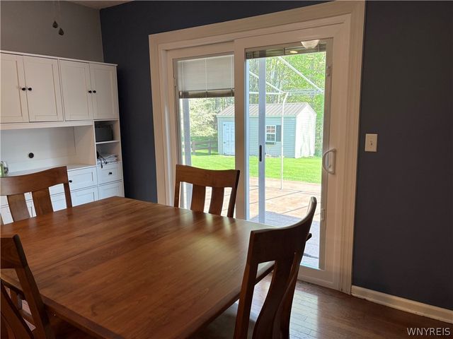 2314 Winterberry Drive, Hamburg, NY 14085