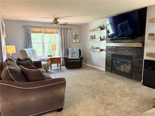 2314 Winterberry Drive, Hamburg, NY 14085