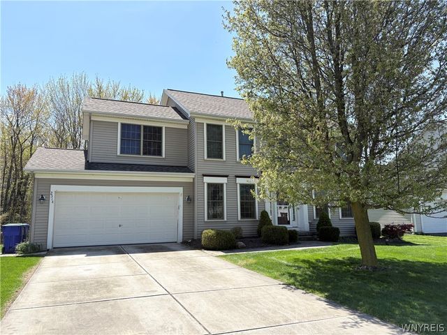 2314 Winterberry Drive, Hamburg, NY 14085