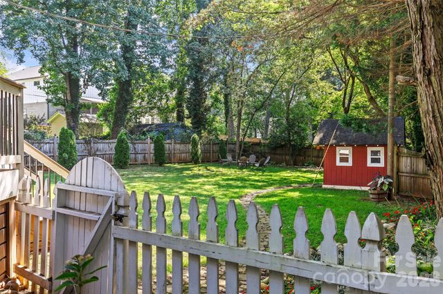 512 Bascom Street, Charlotte, NC 28205