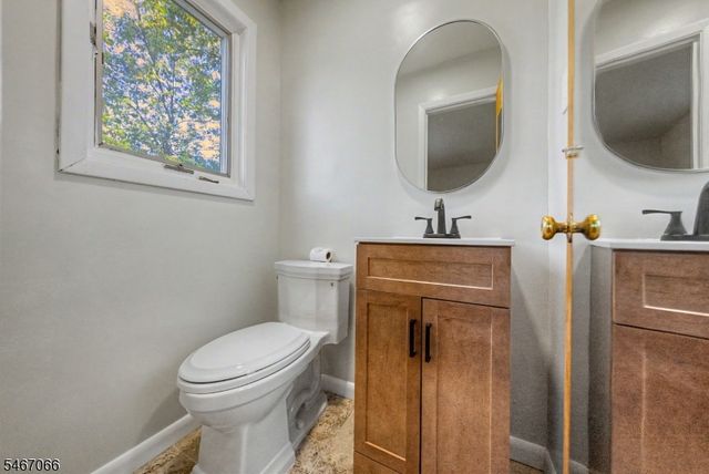 12 Toner Rd, Boonton Town, NJ 07005