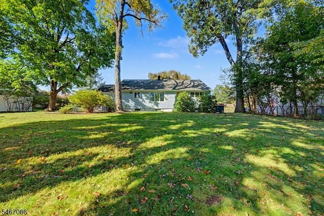 12 Toner Rd, Boonton Town, NJ 07005