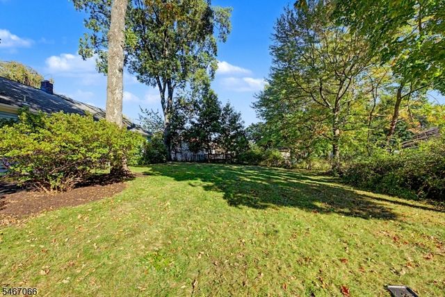12 Toner Rd, Boonton Town, NJ 07005